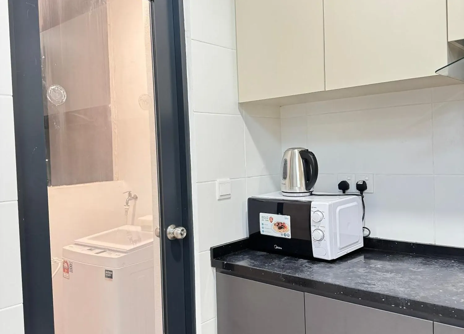 Reizz Residence By Berjaya Kuala Lumpur
